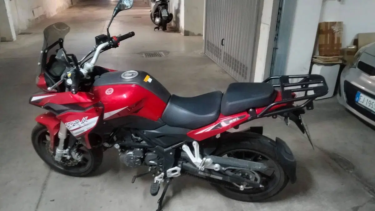 Benelli TRK 251 (2019 - 20) (5)