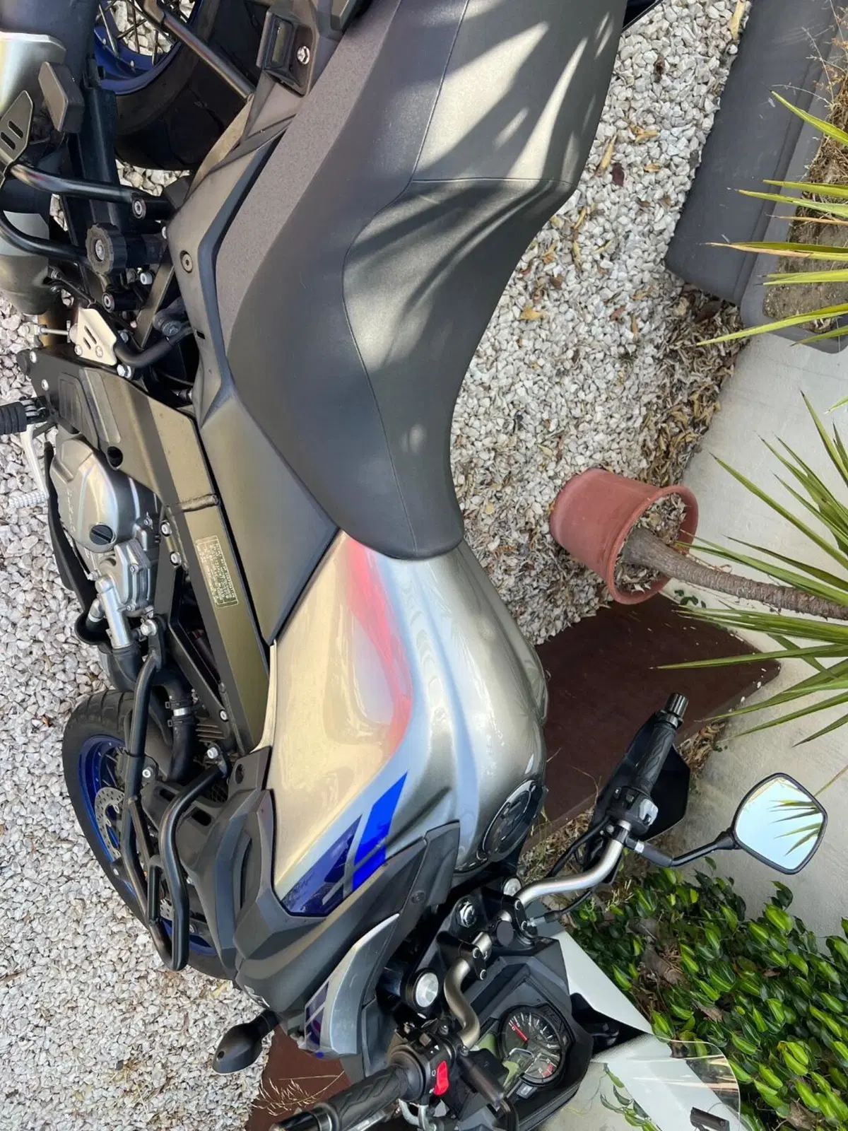 Suzuki V-Strom 650XT (2021 - 25) (6)