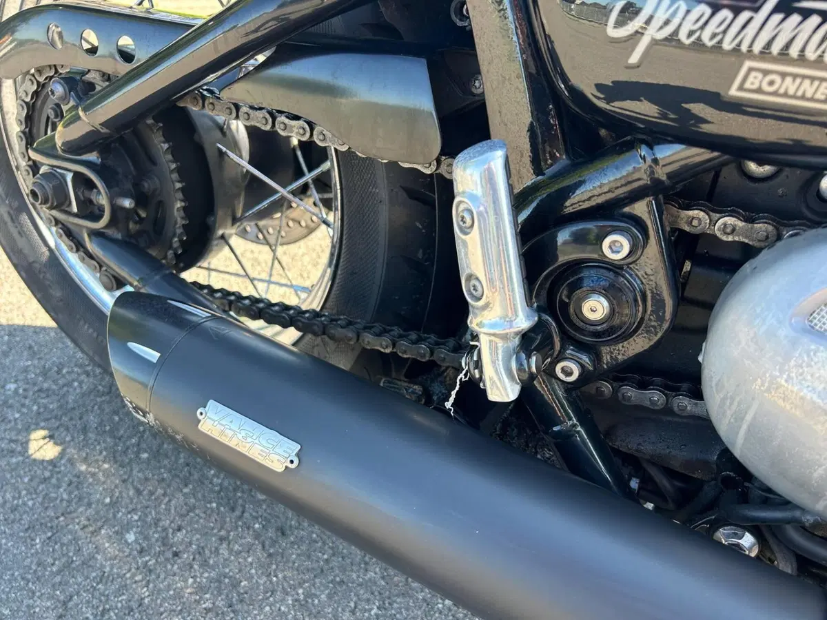 Triumph Bonneville Speedmaster 1200 (2018 - 20) (4)