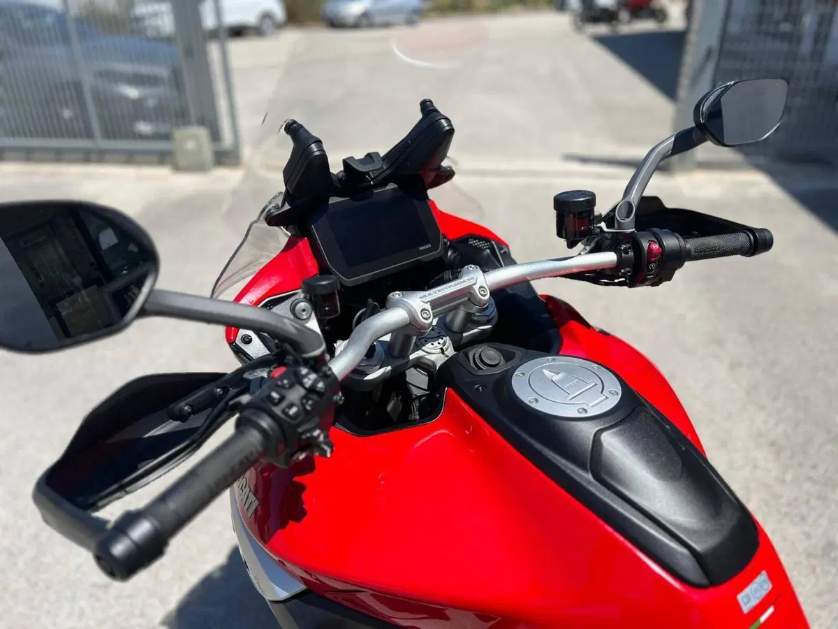 Ducati Multistrada V4 S (2021 - 24) (4)