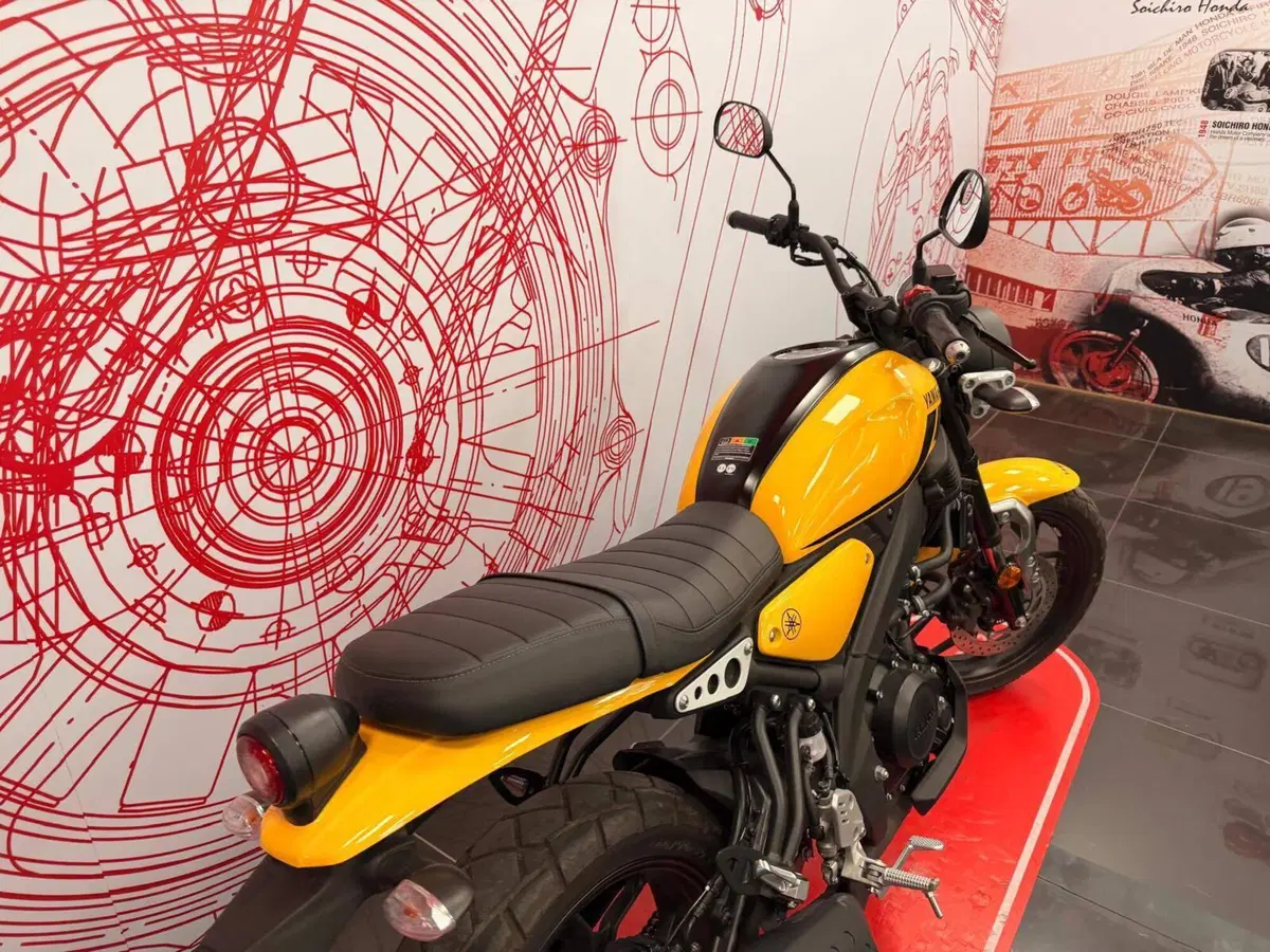 Yamaha XSR 125 (2021 - 24) (4)