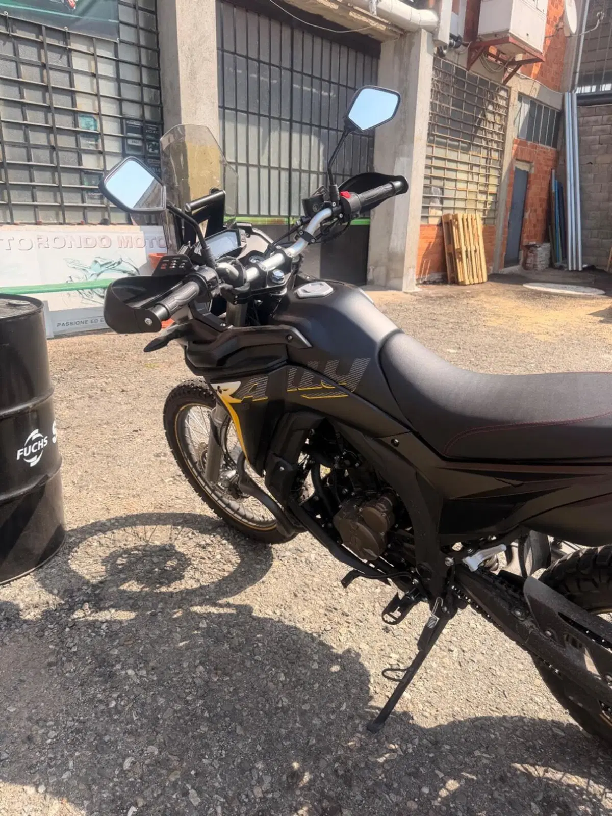 Voge Valico 300 Rally (2022 - 26) (2)