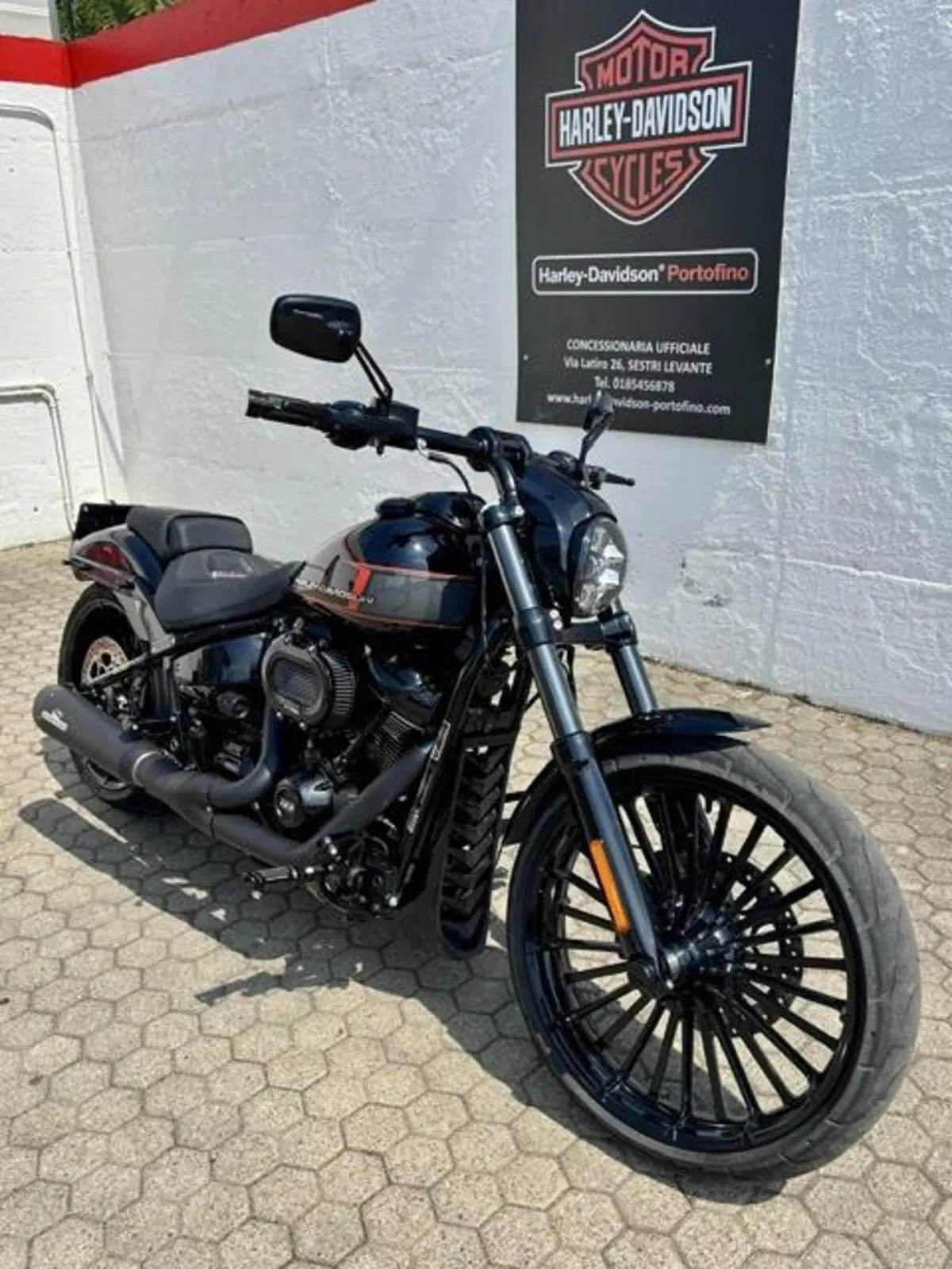 Harley-Davidson Breakout 117 (2025 - 26) (3)