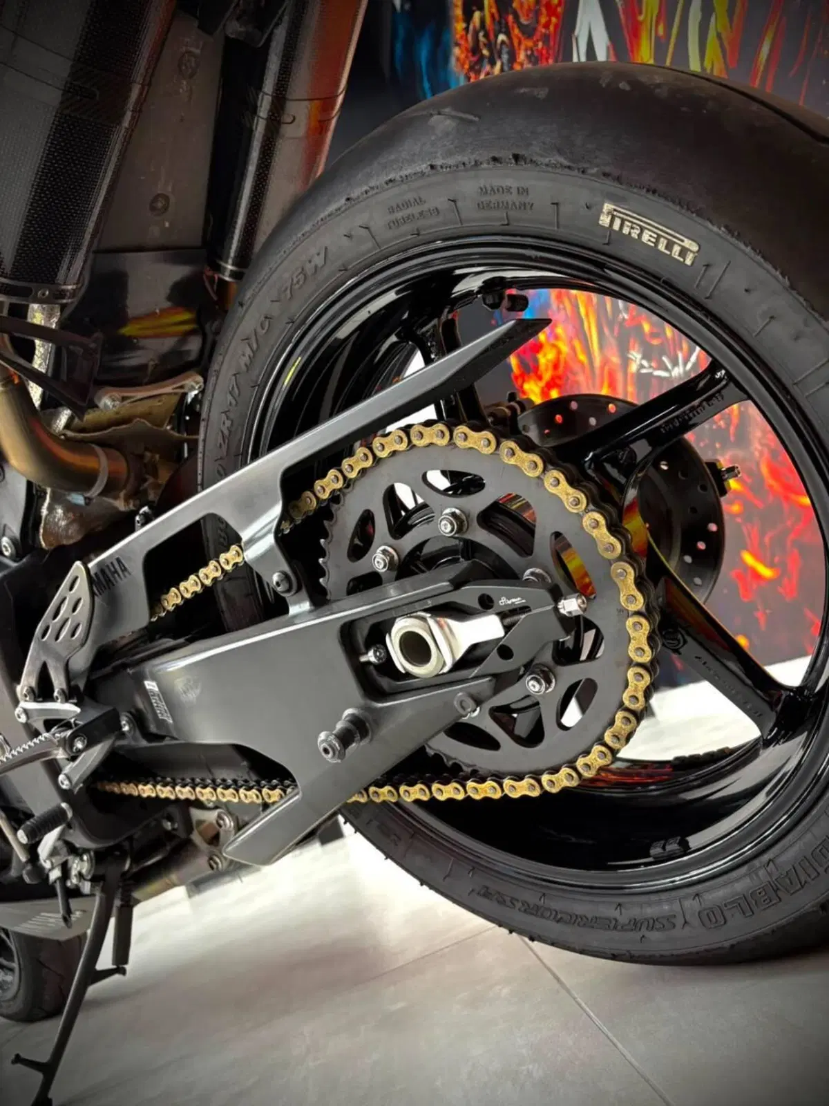 Yamaha YZF R1 (2012 - 14) (11)