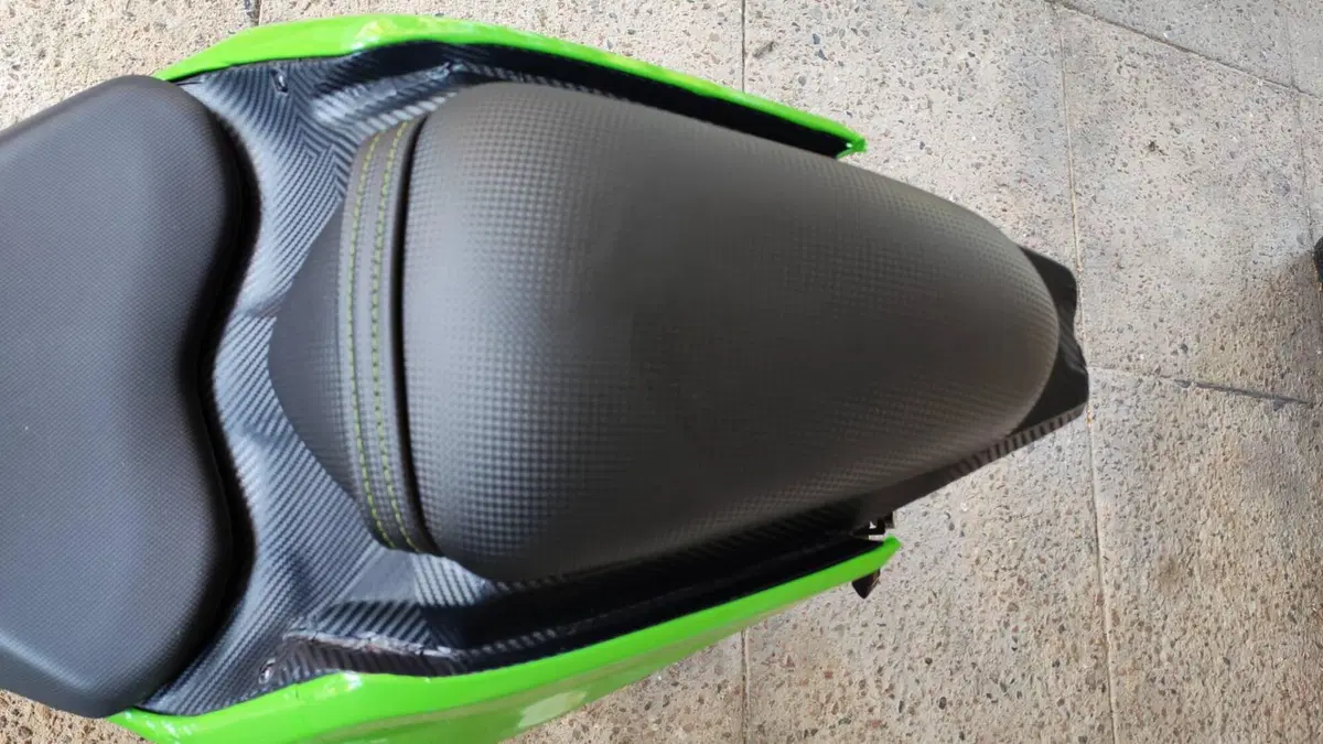 Kawasaki Ninja 400 KRT (2018) (11)