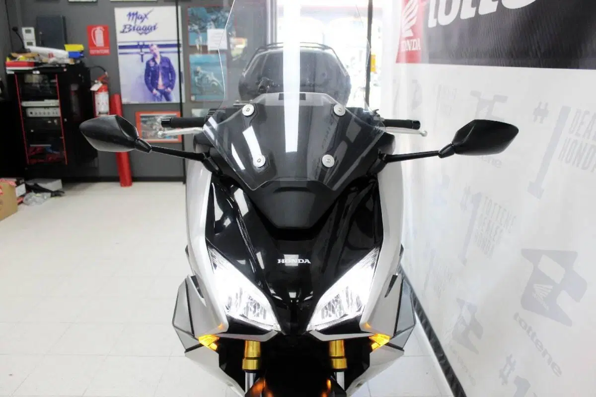 Honda Forza 750 DCT (2021 - 24) (4)