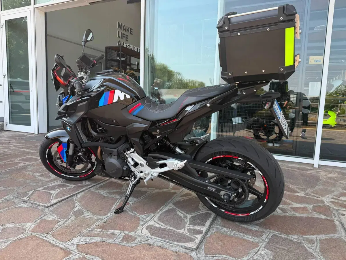 Bmw F 900 R (2025 - 27) (2)