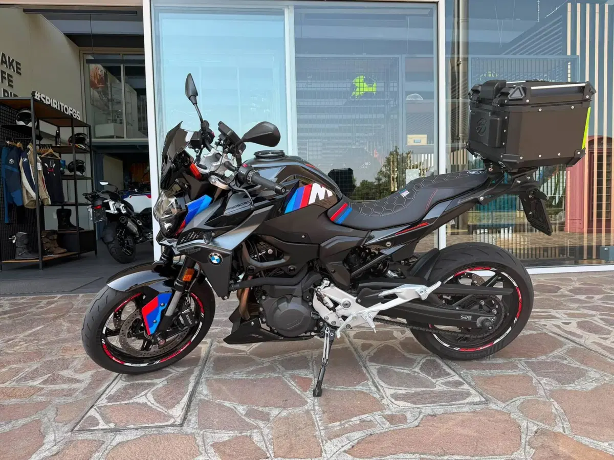 Bmw F 900 R (2025 - 27) (3)
