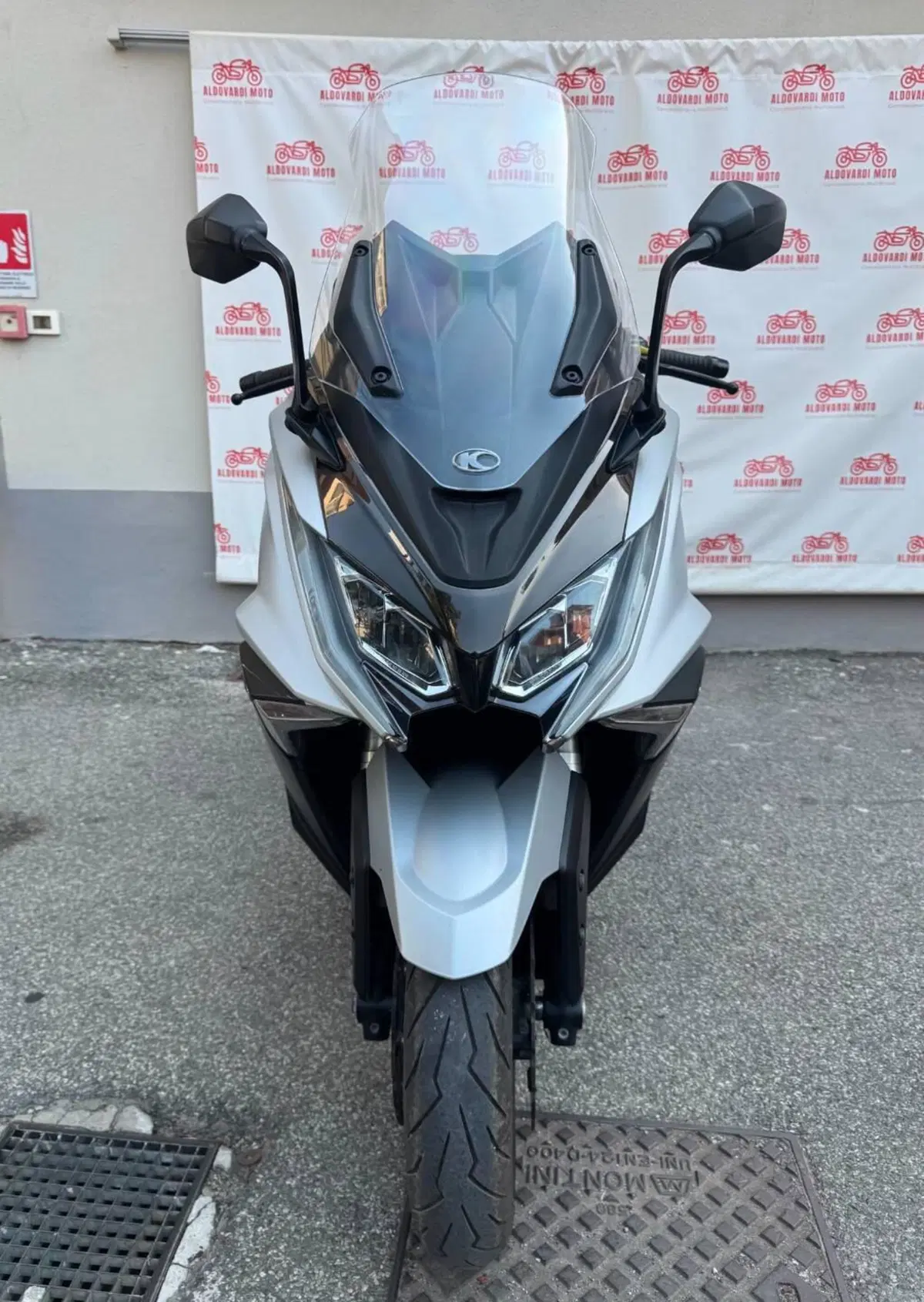 Kymco AK 550 (2017 - 19) (3)