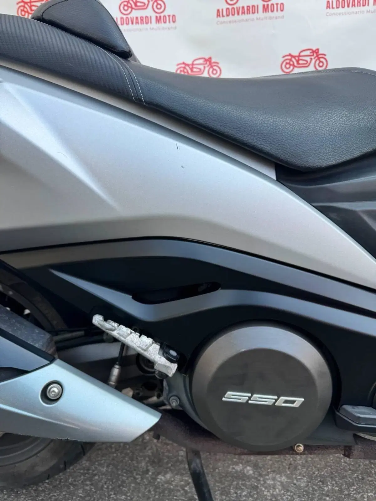 Kymco AK 550 (2017 - 19) (6)