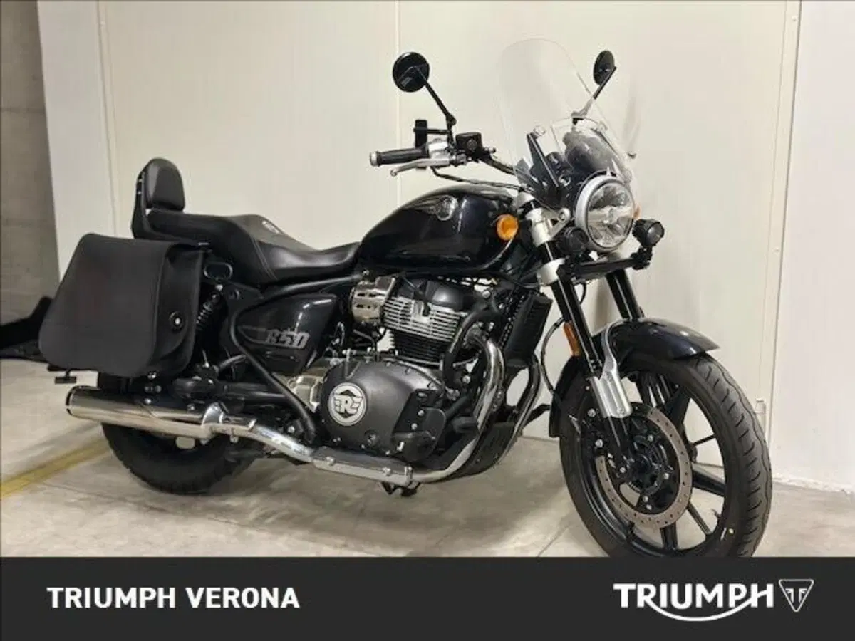 Royal Enfield Super Meteor 650 (2023 - 26) (2)