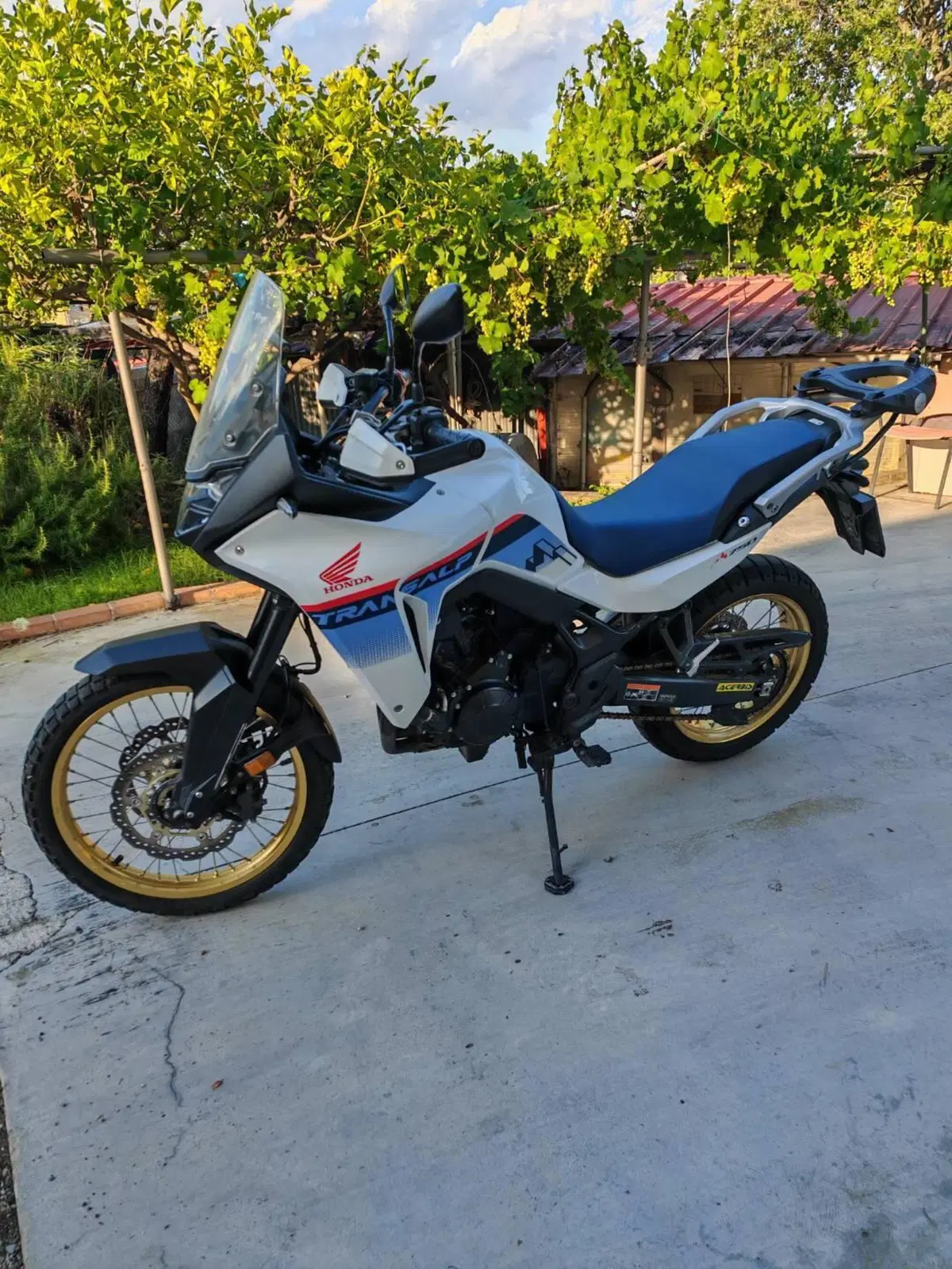 Honda Transalp XL750 (2023 - 24) (3)