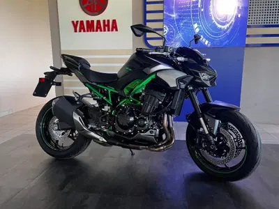 Kawasaki Z 900 (2025 - 26) usata