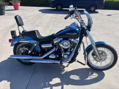 Harley-Davidson 1584 Super Glide Custom (2008 - 13) - FXDC usata