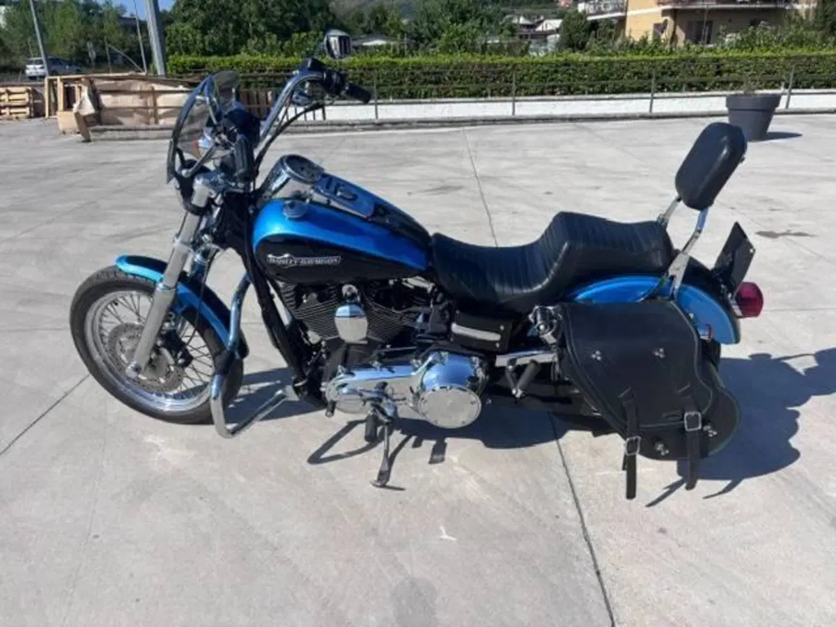 Harley-Davidson 1584 Super Glide Custom (2008 - 13) - FXDC (3)