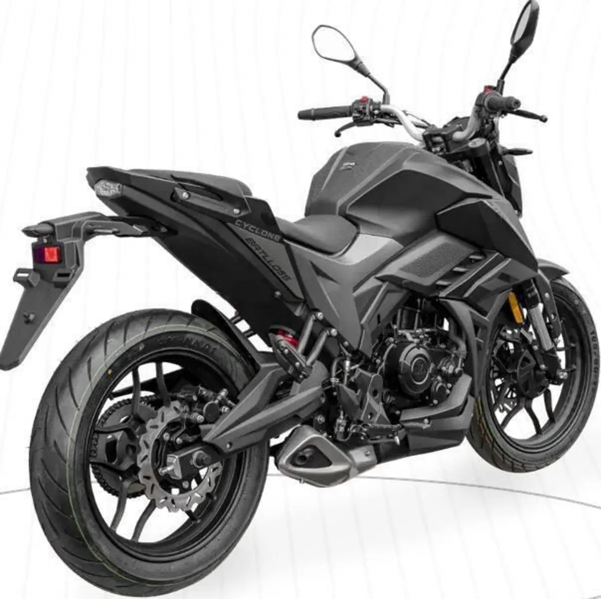 Cyclone Battlo 5S (2025 - 26) (5)