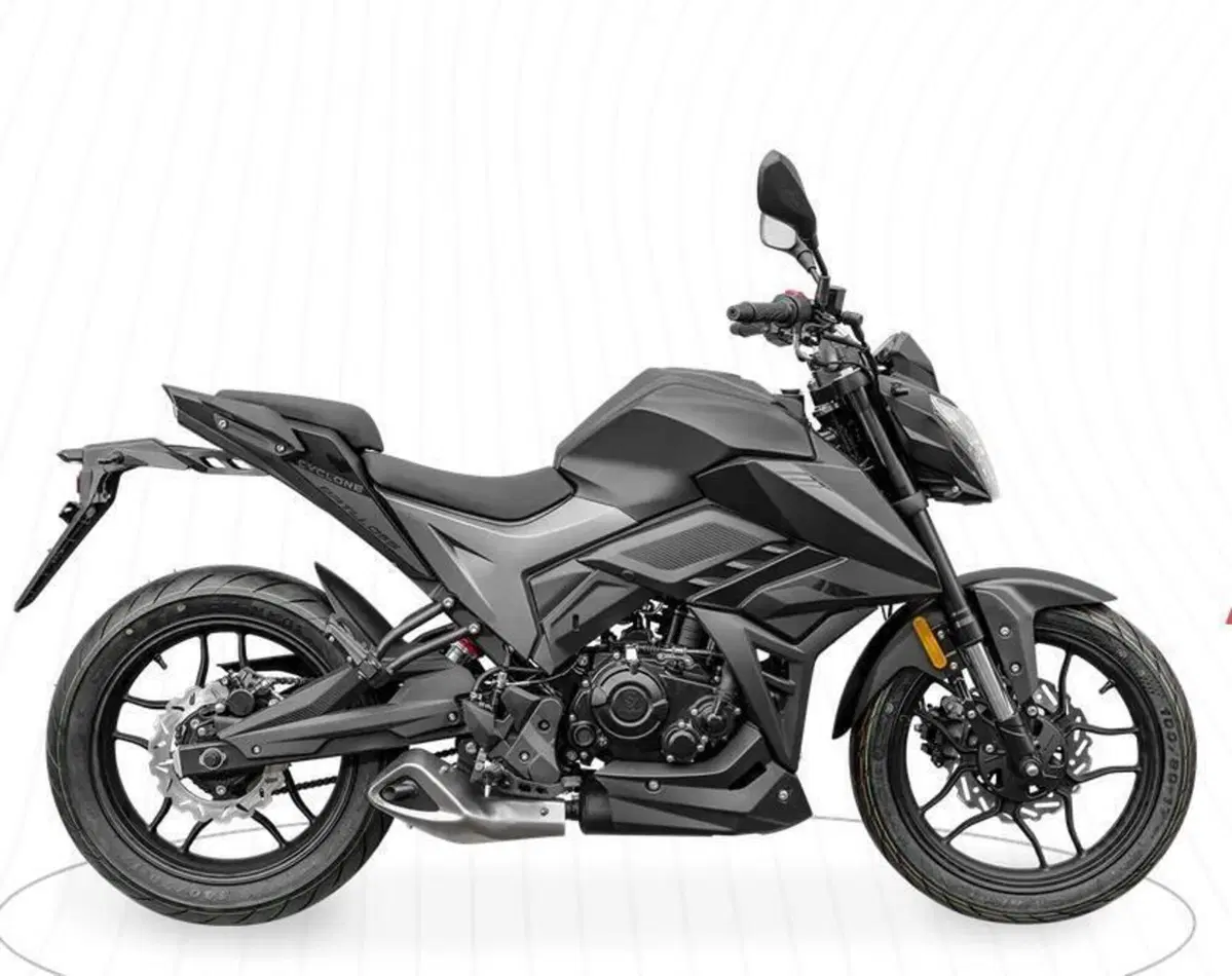 Cyclone Battlo 5S (2025 - 26) (9)