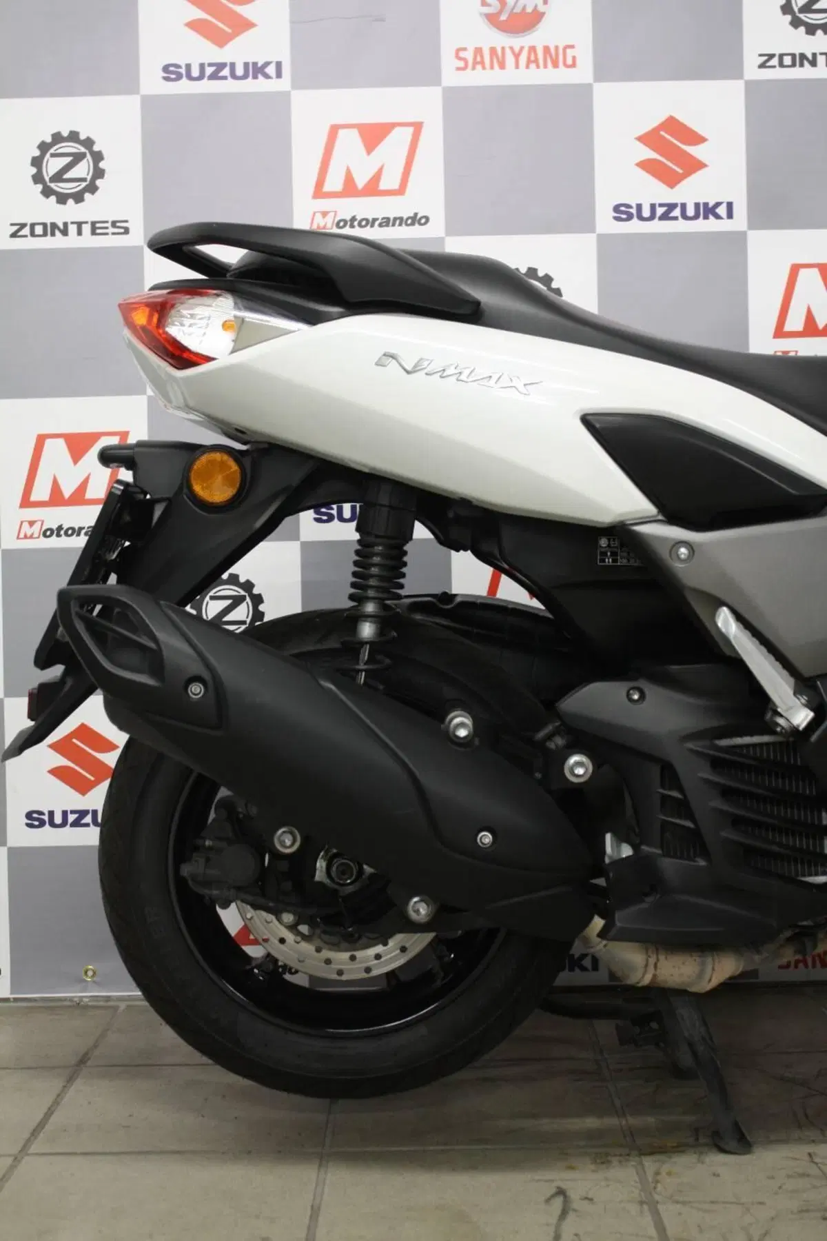 Yamaha N-Max 125 (2021 - 24) (4)