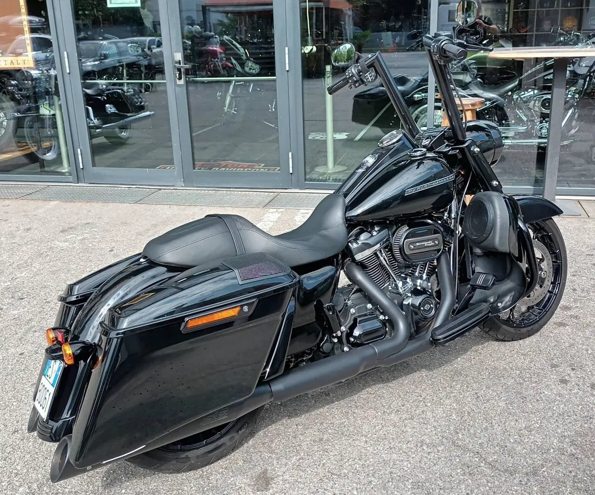 Harley-Davidson Road King Special (2021 - 25)