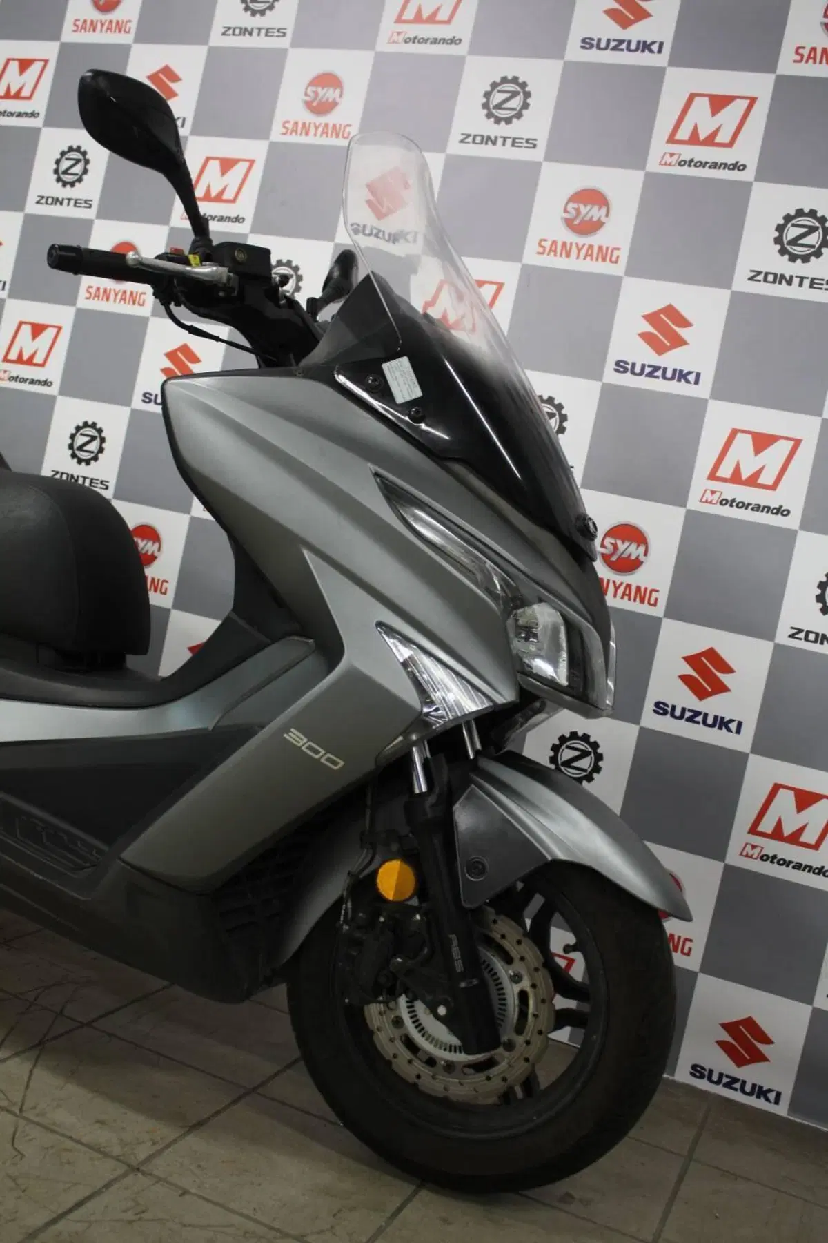 Kymco X-Town 300i ABS (2016 - 20) (3)