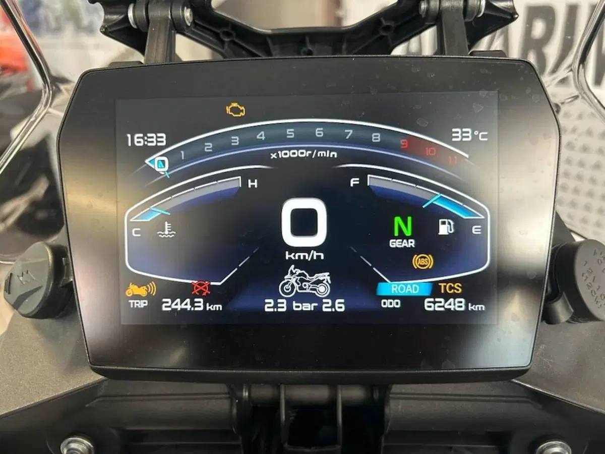 Voge Valico 900DSX (2024 - 26) (7)