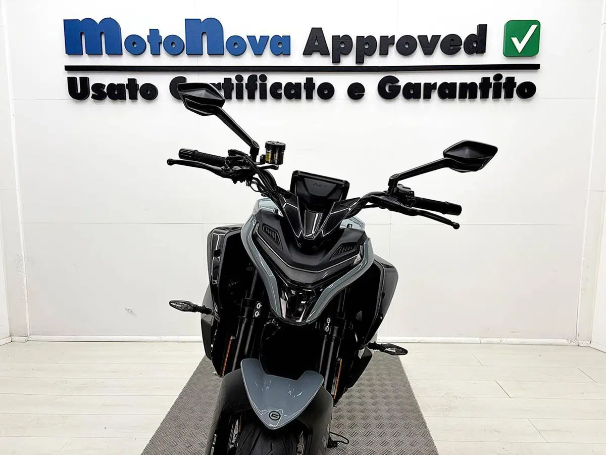 CFMOTO 675NK (2025 - 26) (4)