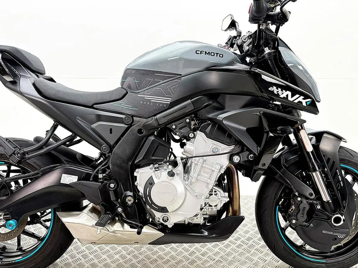 CFMOTO 675NK (2025 - 26) (8)