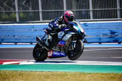 Dunlop CIV 2026, Misano Racing Night: si corre di notte! Pole di Delbianco in SBK e Dalla Porta in Supersport [RISULTATI]