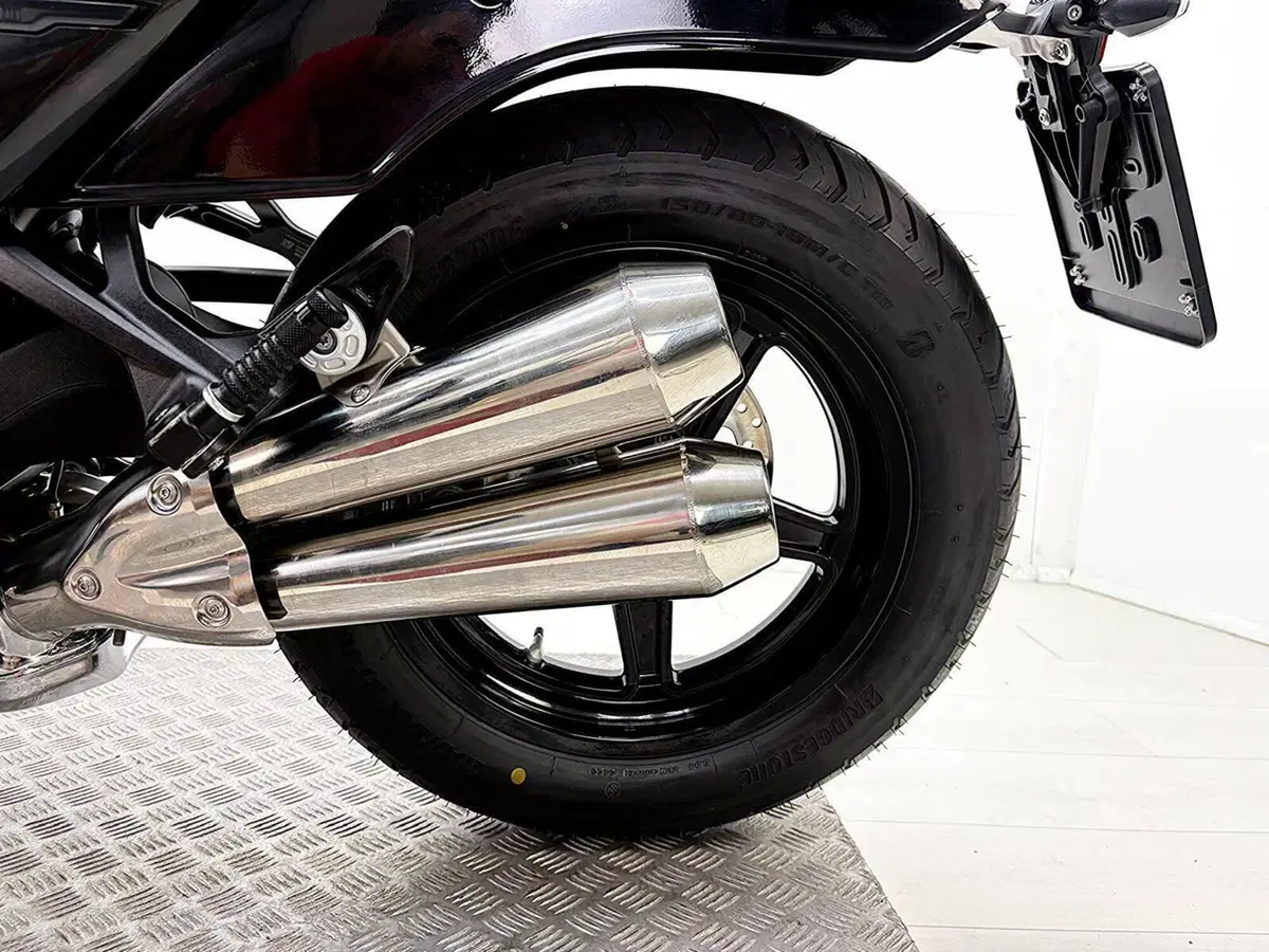 Bmw R 12 (2024 - 26) (18)