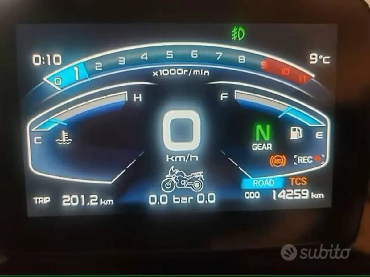 Voge Valico 900DSX (2024 - 26) (6)
