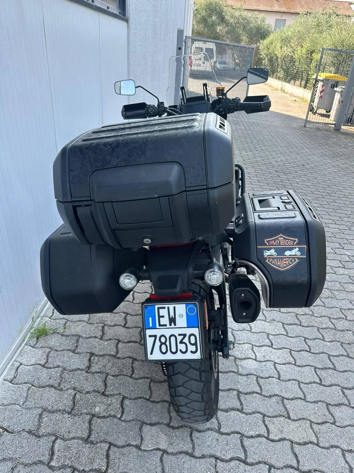 Harley-Davidson Pan America 1250 (2020 - 25) (2)