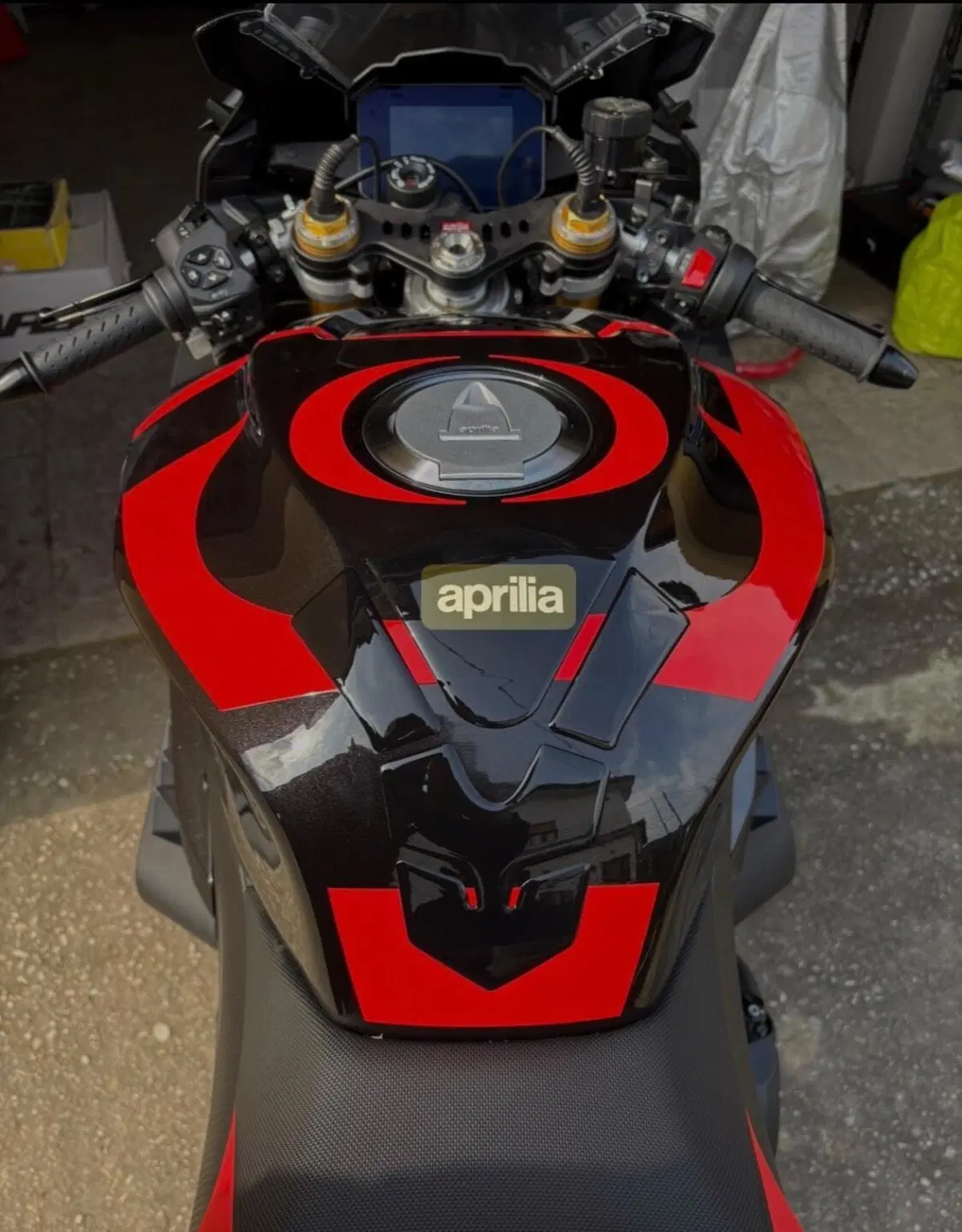 Aprilia RSV4 1100 (2025 - 26) (3)