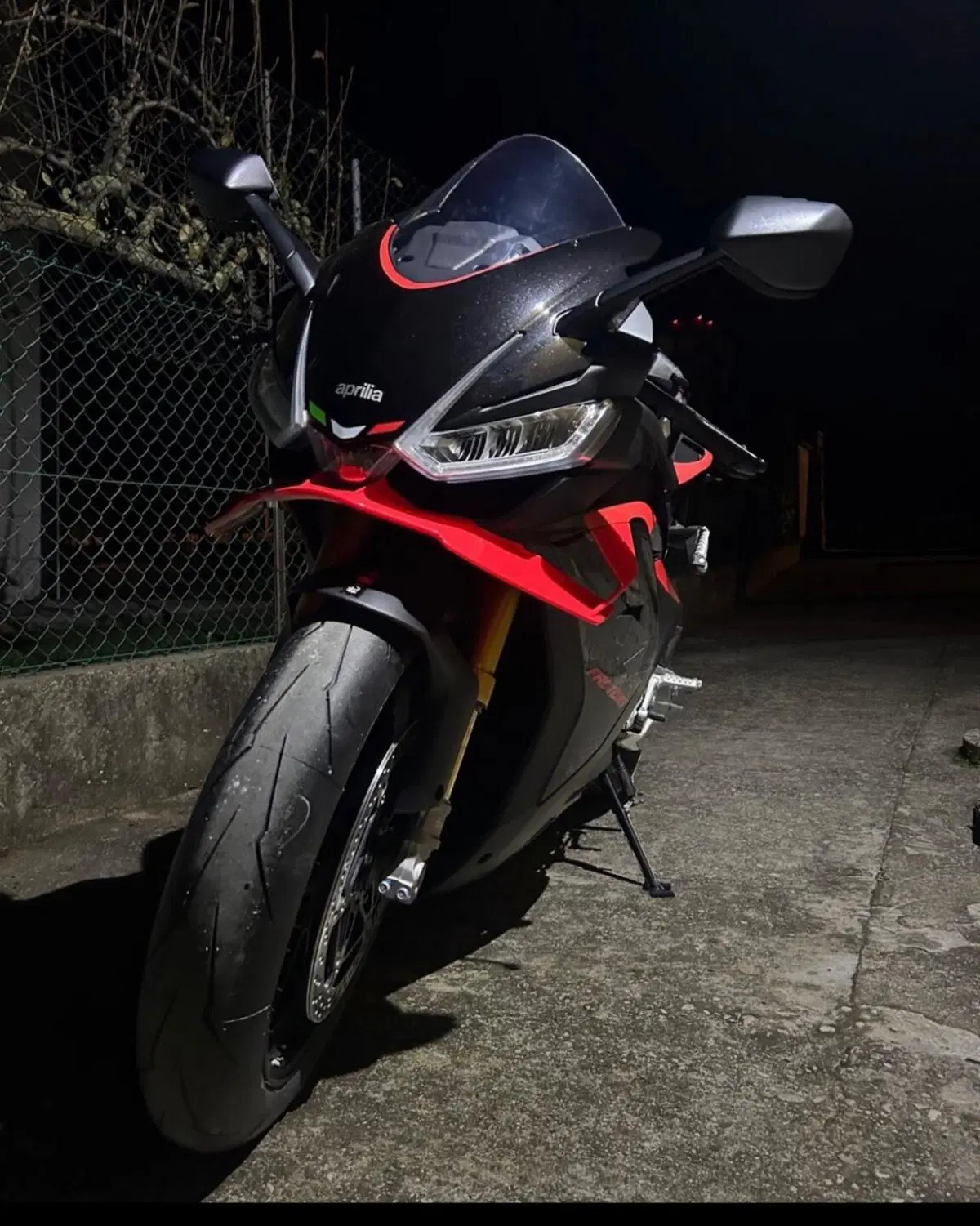 Aprilia RSV4 1100 (2025 - 26) (4)