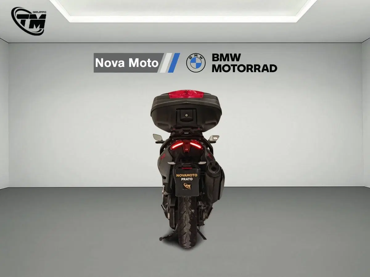 Yamaha T-Max 560 (2020 - 21) (7)