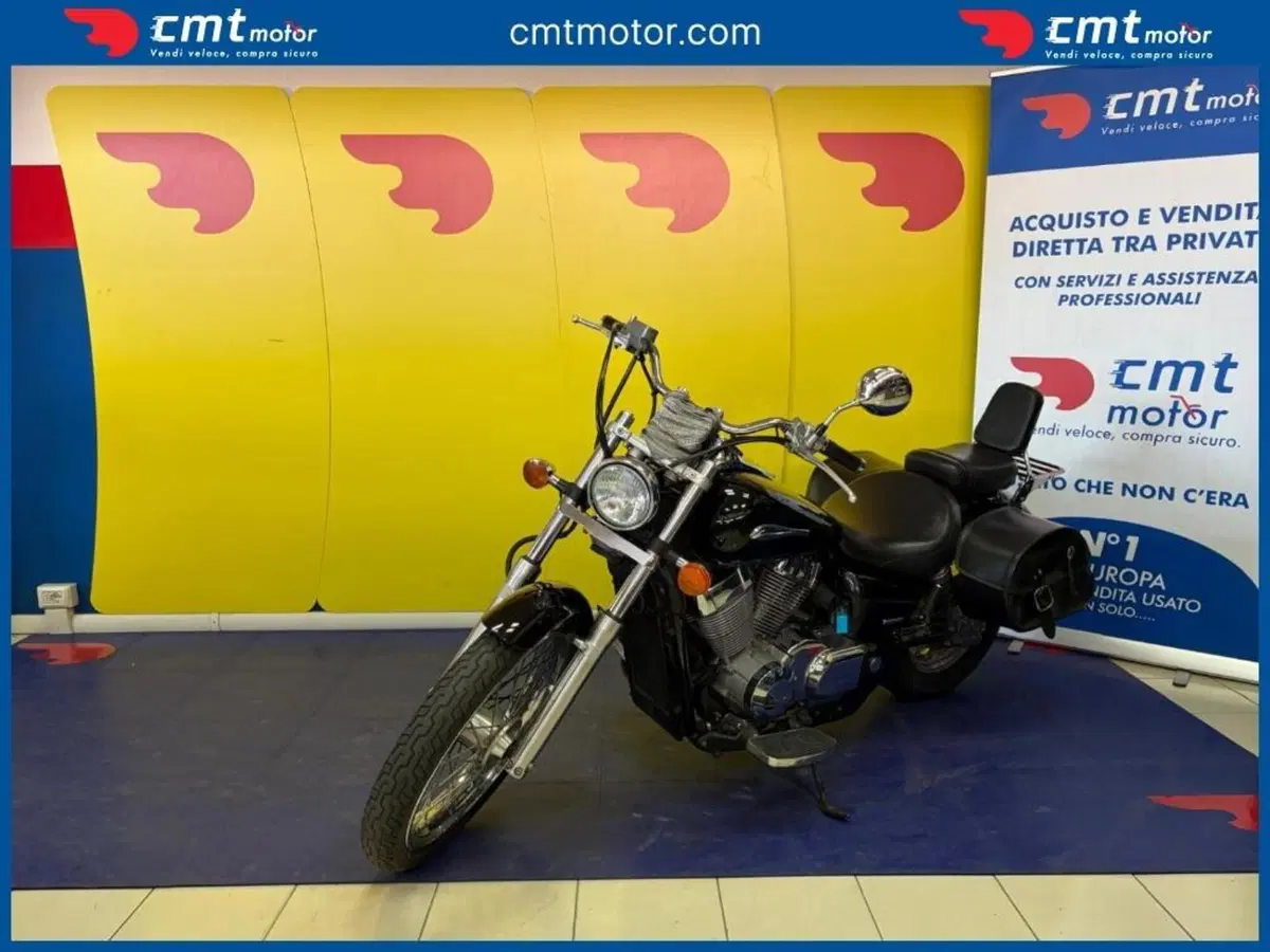 Honda VT 750 Shadow Spirit (2)