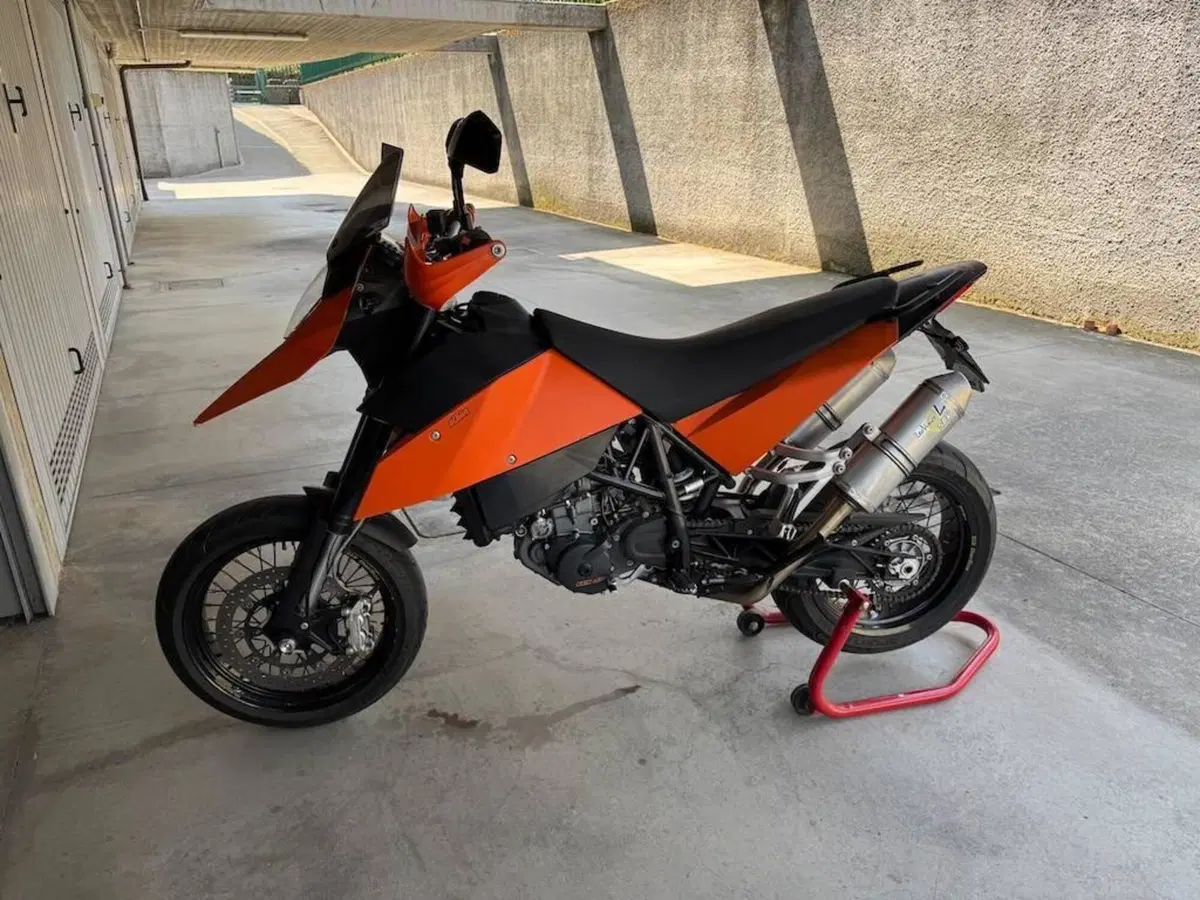 KTM 690 Supermoto (2007 - 12)
