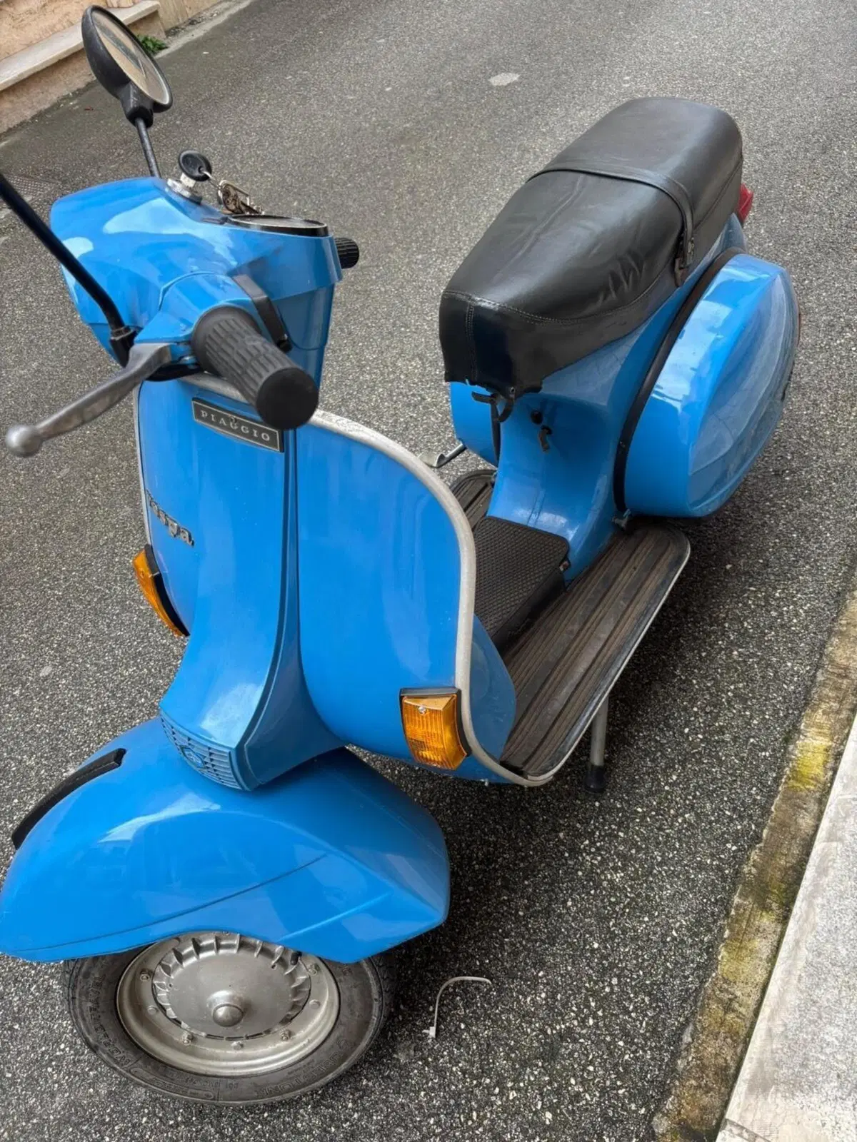 Piaggio Vespa 150PX (3)