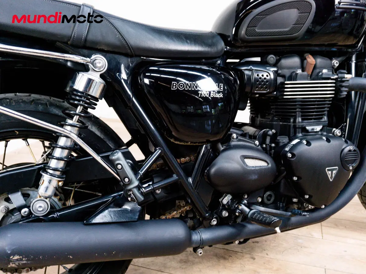 Triumph Bonneville T100 Black (2017 - 20) (4)