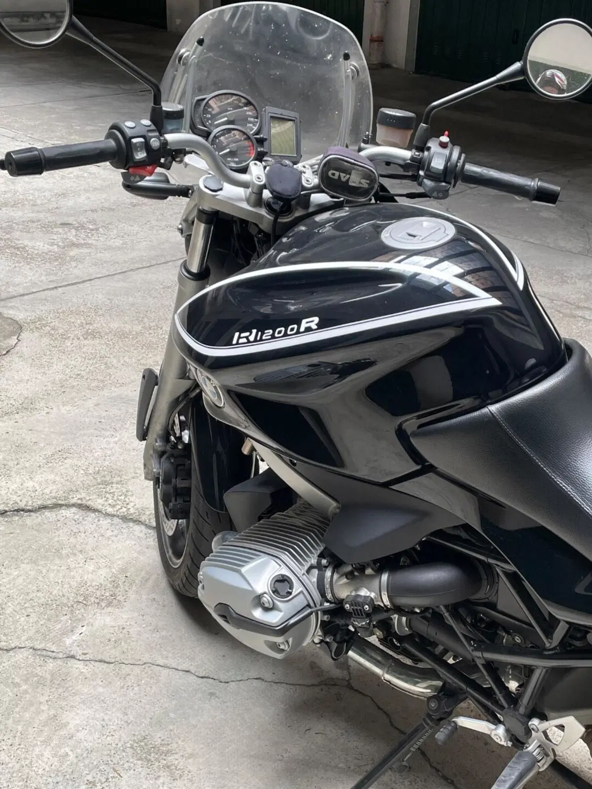 Bmw R 1200 R (2006 - 11) (3)