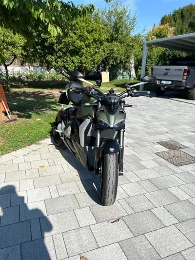 Ducati Streetfighter V2 (2022 - 24) usata