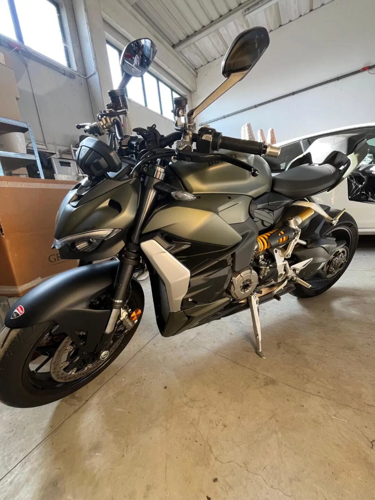 Ducati Streetfighter V2 (2022 - 24) (3)