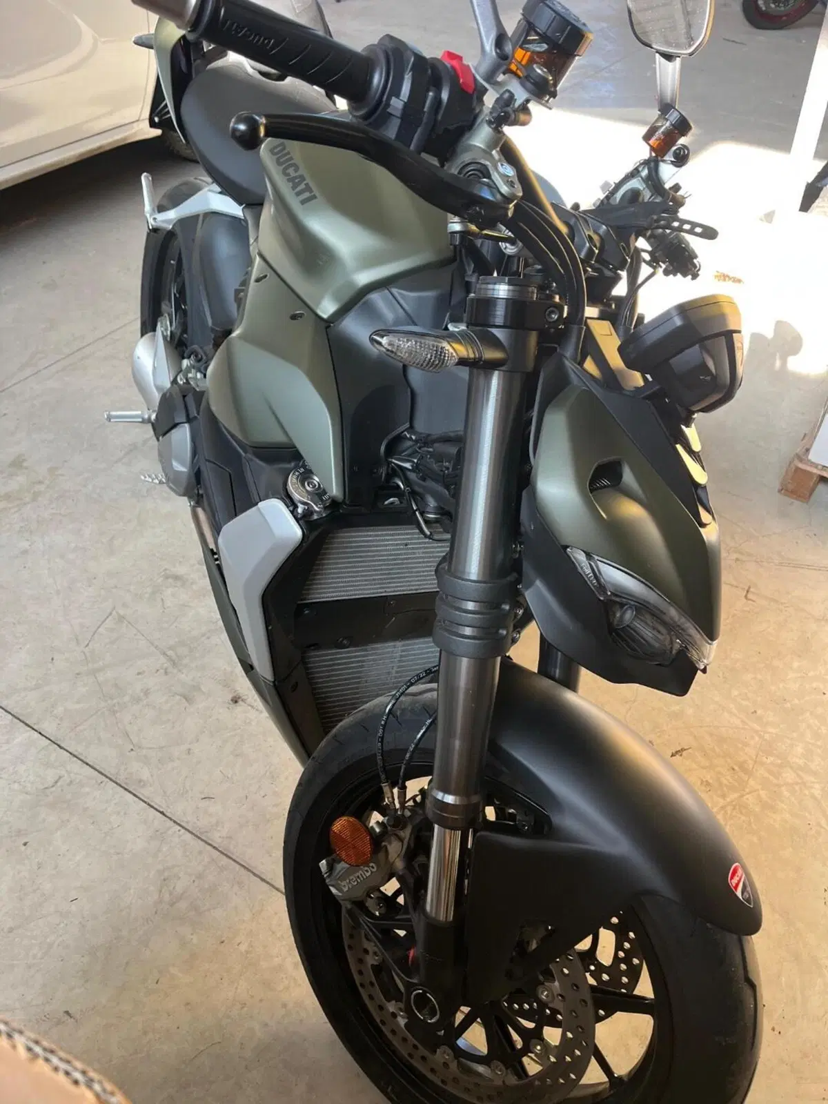 Ducati Streetfighter V2 (2022 - 24) (5)