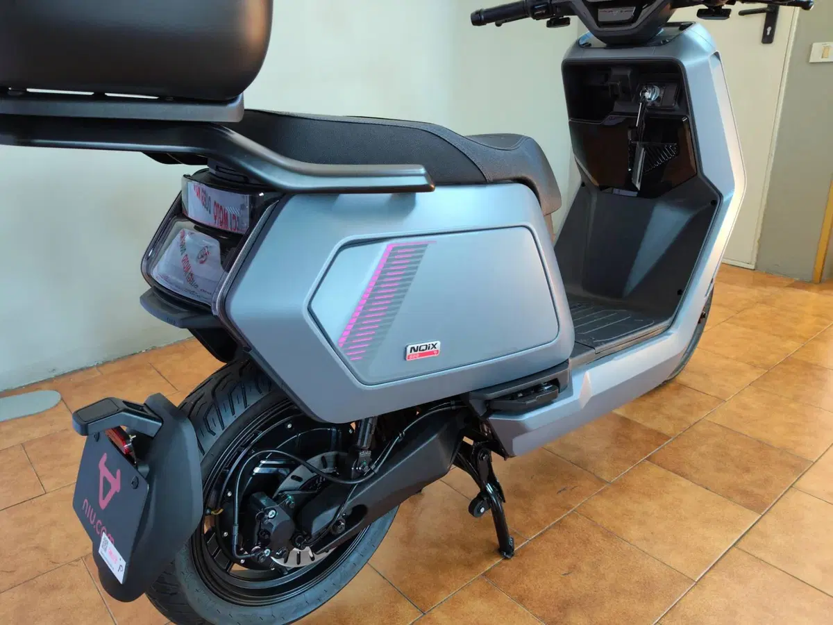 Niu NQiX 500 (2025 - 26) (3)