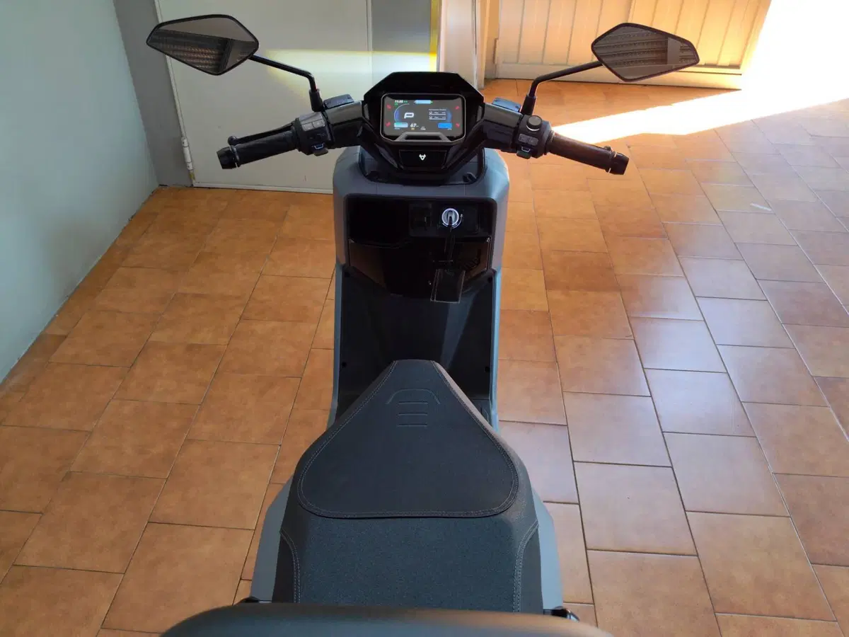 Niu NQiX 500 (2025 - 26) (6)