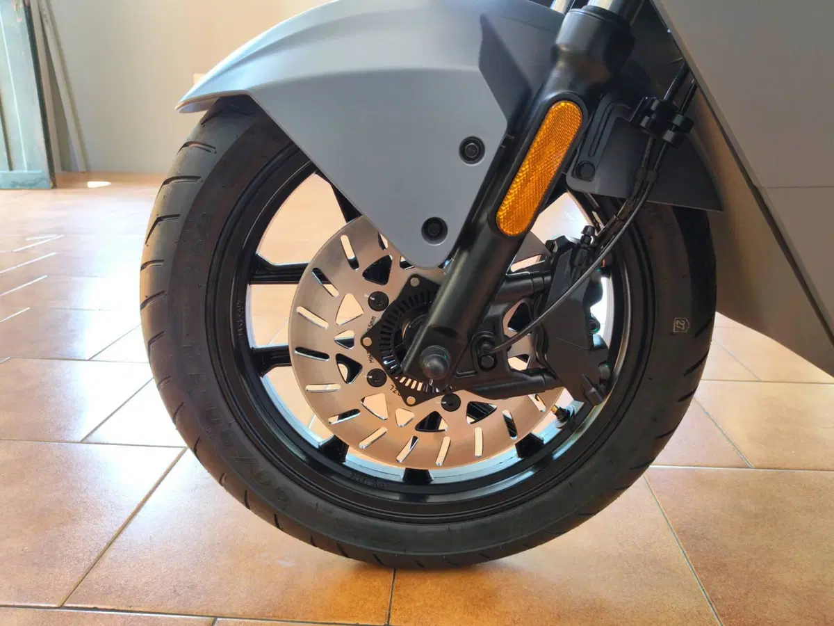 Niu NQiX 500 (2025 - 26) (10)