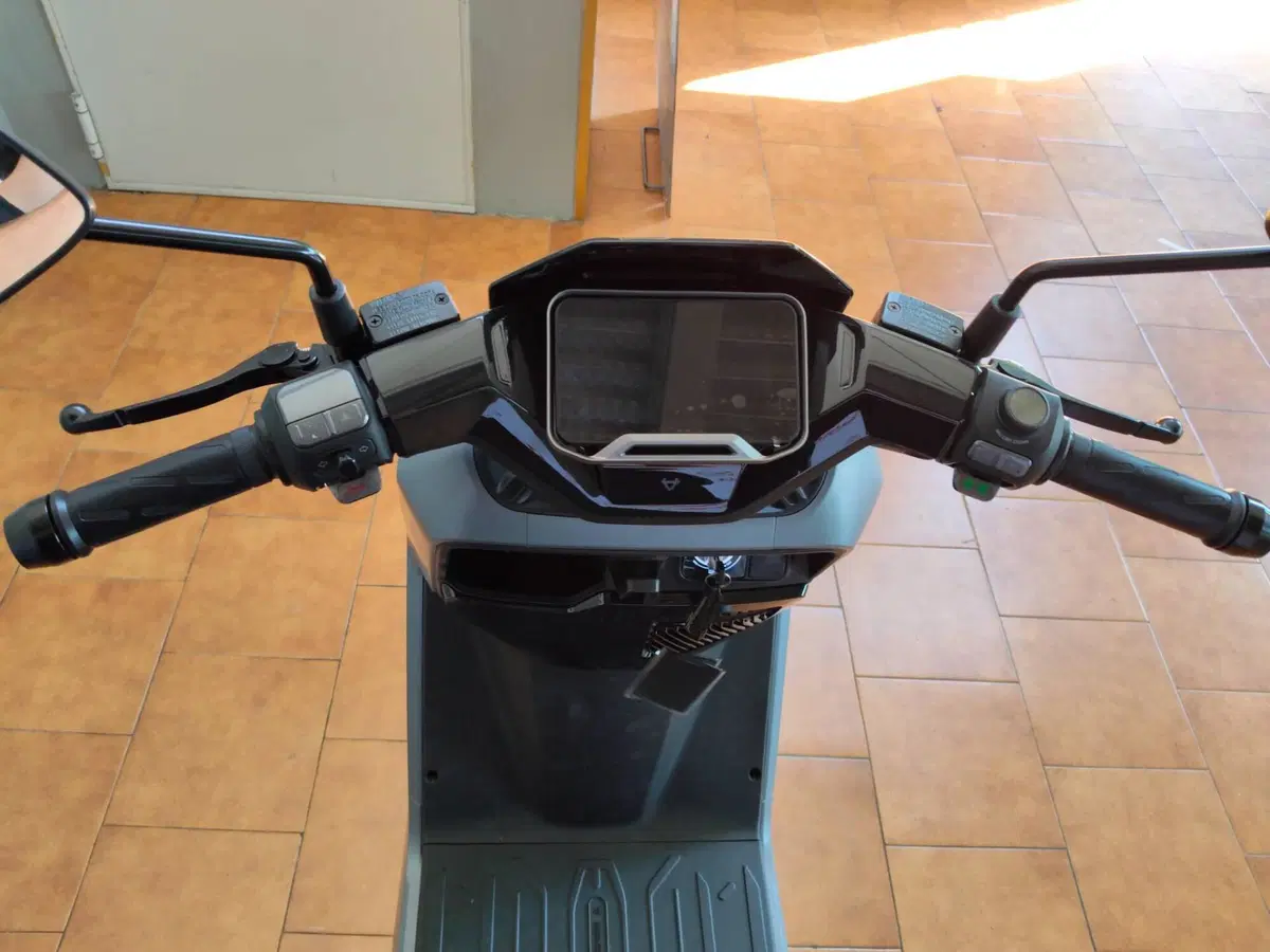 Niu NQiX 500 (2025 - 26) (12)