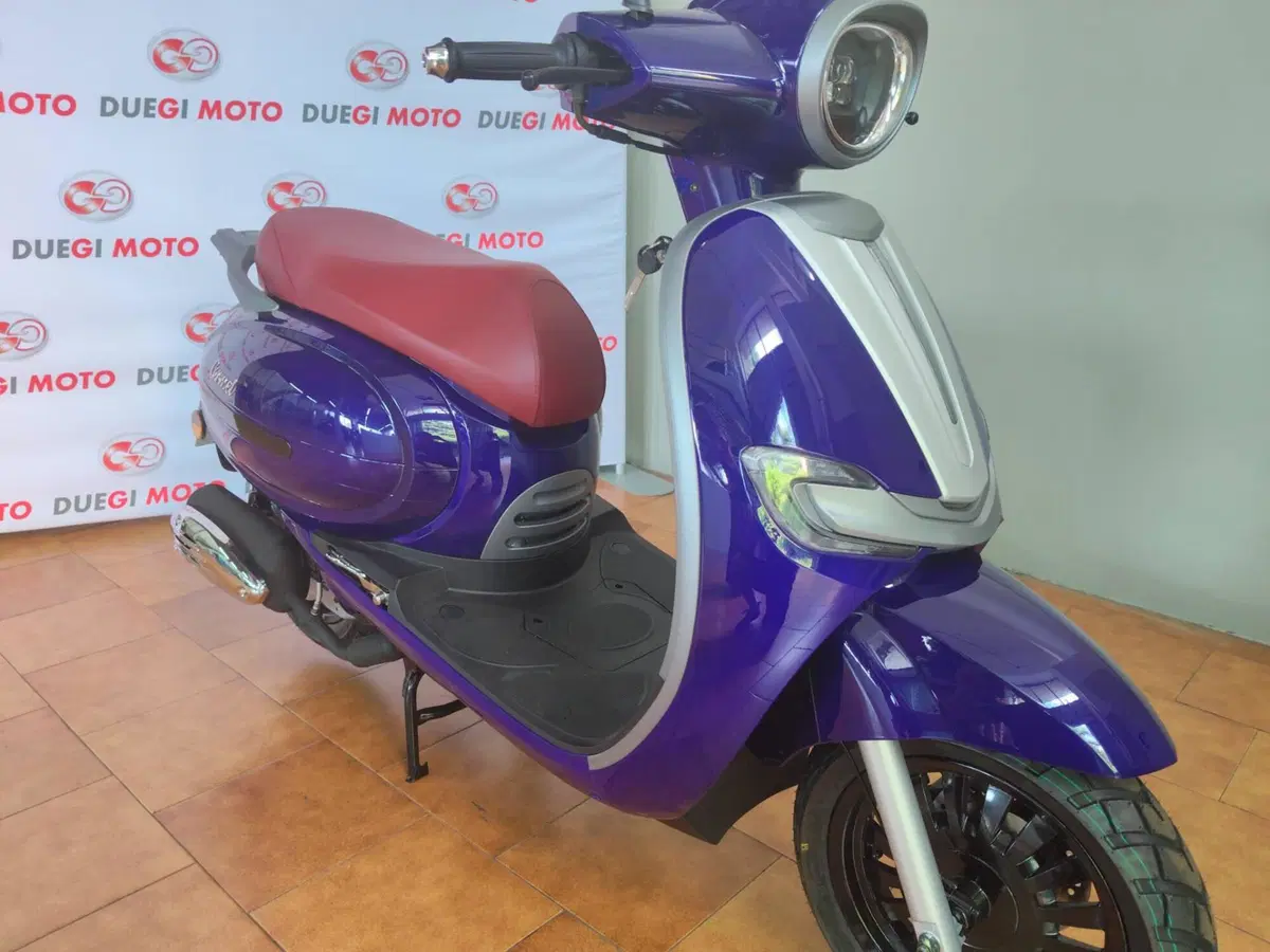 Um Italia Carmel 125 (2025 - 26) (3)