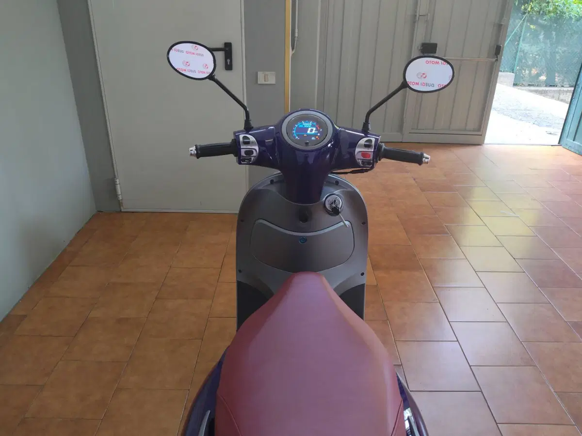 Um Italia Carmel 125 (2025 - 26) (7)