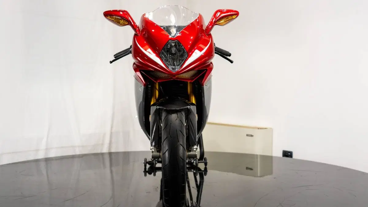 MV Agusta F3 675 Oro (2011) (4)