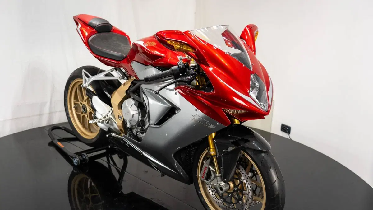 MV Agusta F3 675 Oro (2011) (10)